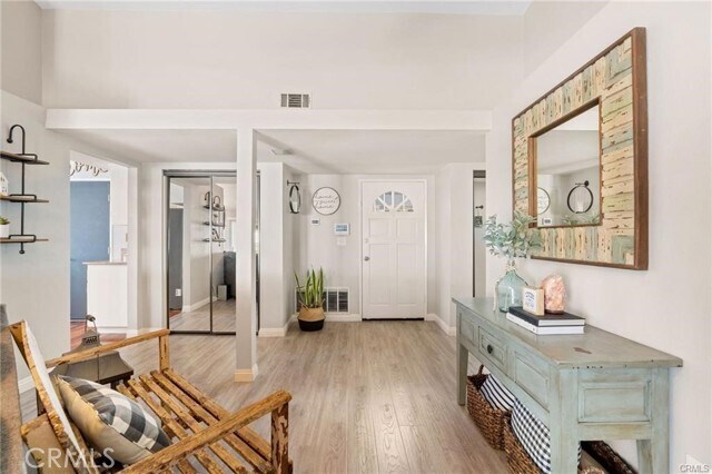Foto del edificio - 3492 Cherry Blossom Ln