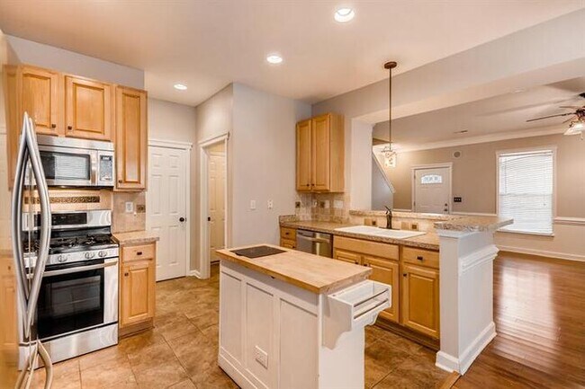 Building Photo - 6610 Riva Ridge Court, Charlotte, NC, 28216