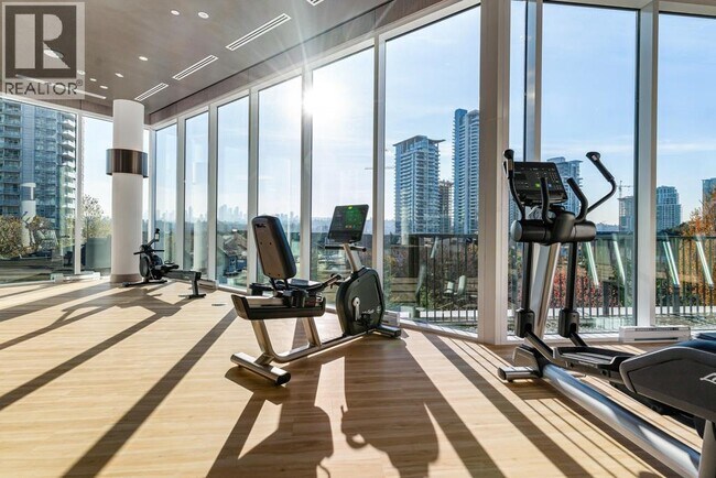 Photo du bâtiment - 4720 Lougheed Hwy.