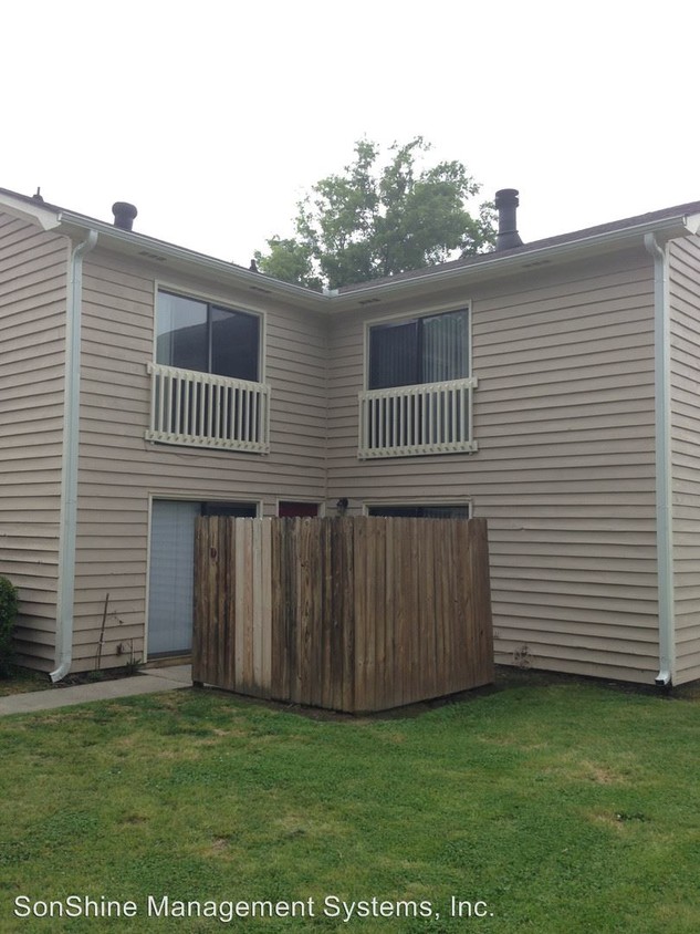 Foto principal - 301 Rainbow Dr
