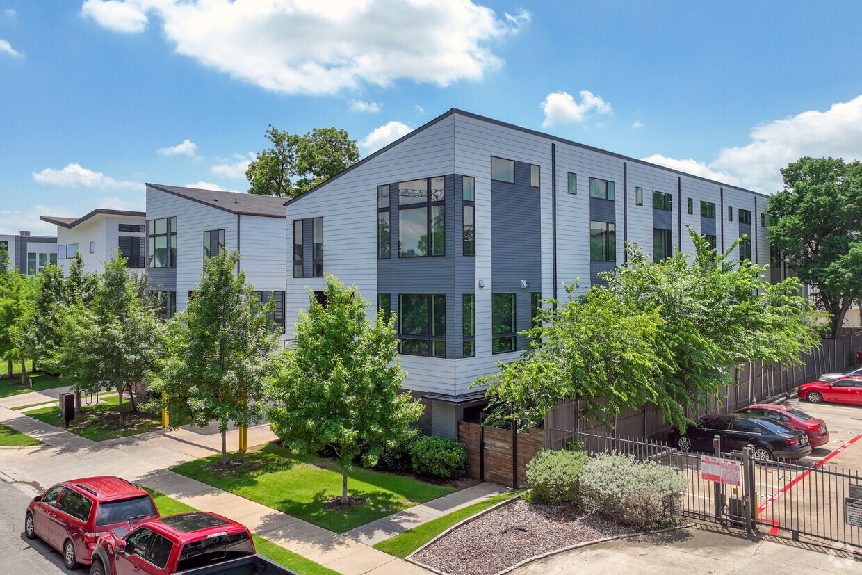Primary Photo - The Collection Townhomes
