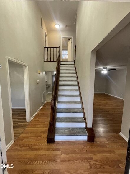 Building Photo - 8920 Taymouth Ct