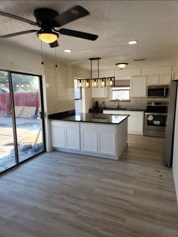 Photo - 1533 Bosque Dr House