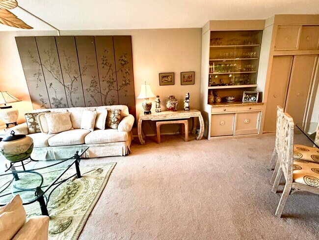 Foto del edificio - 2840 S Ocean Blvd