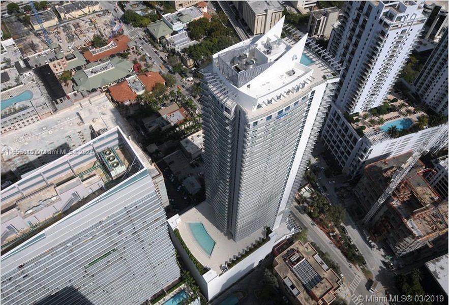 Primary Photo - 1100S S Miami Ave