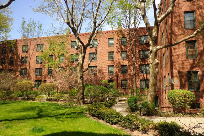 Foto del interior - Sunnyside Garden Apartments