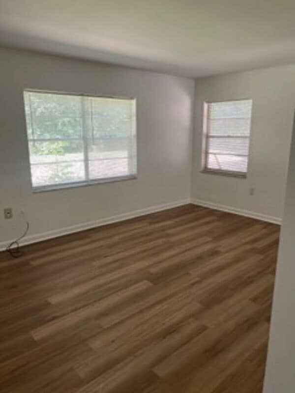 Building Photo - 1107 Silverton Ct