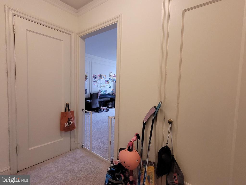 Foto principal - 2031 Locust St