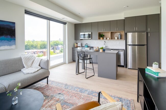 Building Photo - Akin Apartments