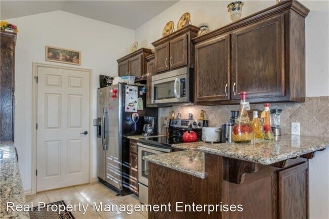 Building Photo - 3 br, 2 bath House - 2204 NW 196th St