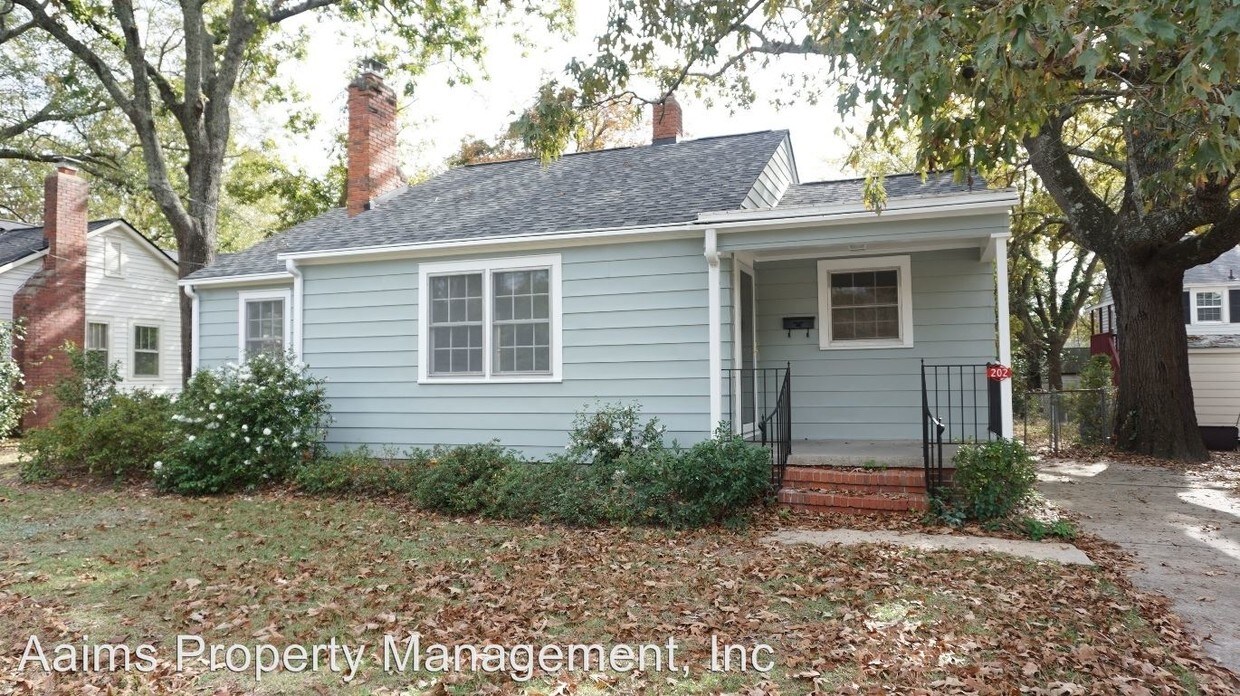 Primary Photo - 202 Kirkland Dr