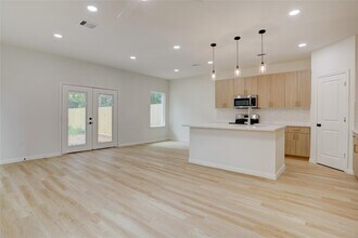 Building Photo - 8314 Williamsdell St