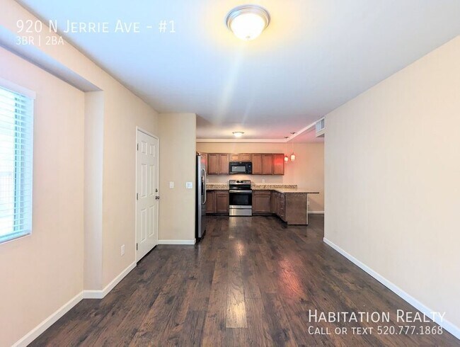 Foto del edificio - 920 N Jerrie Ave