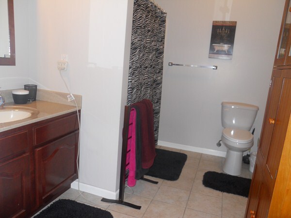 Bathroom - 1210 Bertrand St