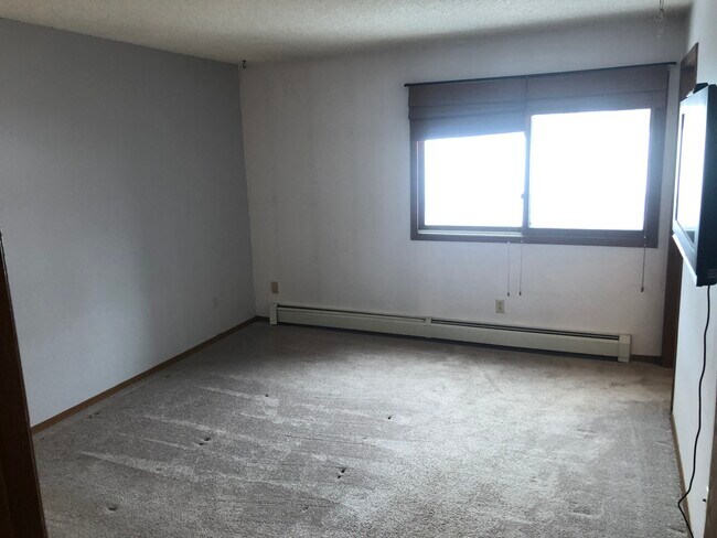 Bedroom 1 - 1615 Sitka St