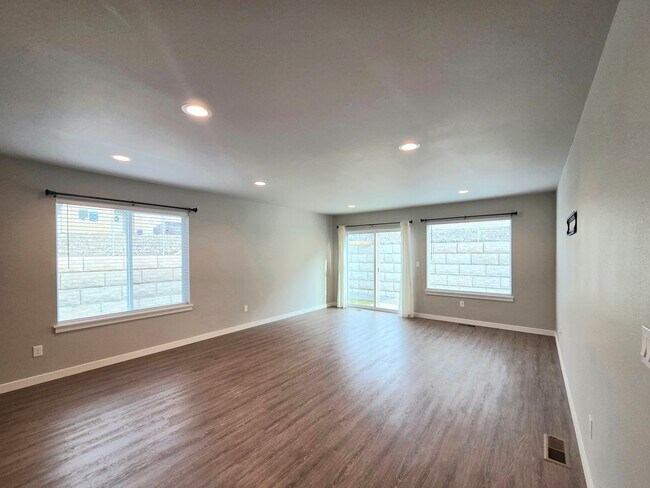 Foto del edificio - Sage Brooke Neighborhood 3 Bed, 2 Bath House for Rent!