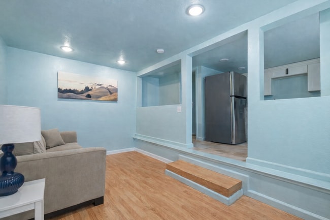 Building Photo - 244 McKee Rd