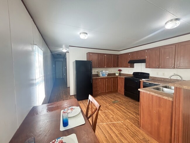 Building Photo - 7031 Timber Ridge Center