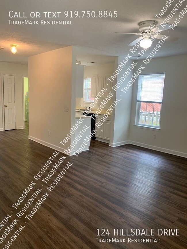 Foto del edificio - 124 Hillsdale Dr
