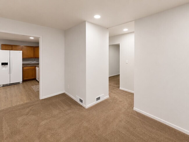 Foto del edificio - 10010 Donau Ln