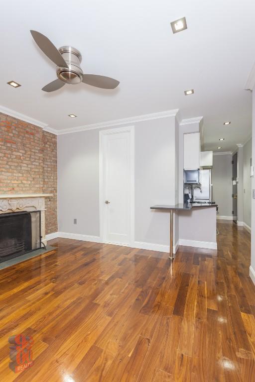Building Photo - 329 E 58th St
