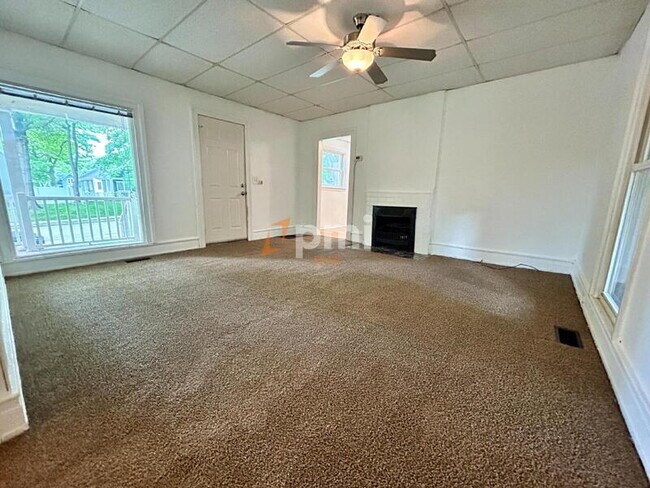 Foto del edificio - 602 Indiana Ave