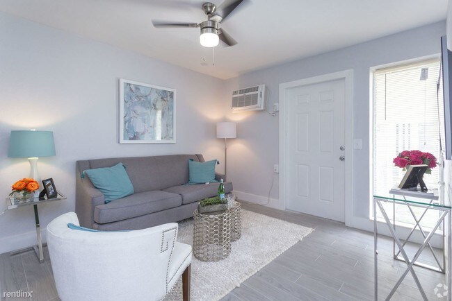 Building Photo - 7780 Tatum Waterway Dr