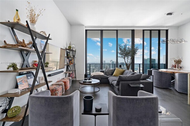 Foto del edificio - 801 S Miami Ave