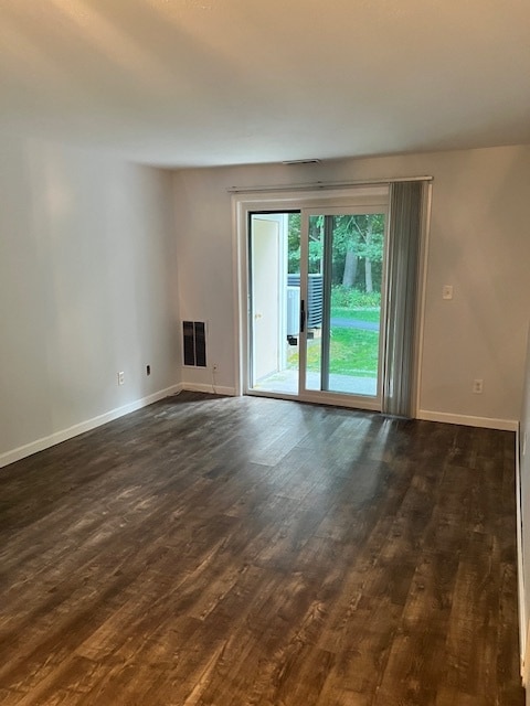 Building Photo - 4 Bridgeview Cir