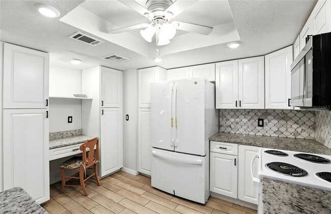 Foto del edificio - 149 Northshore Cir