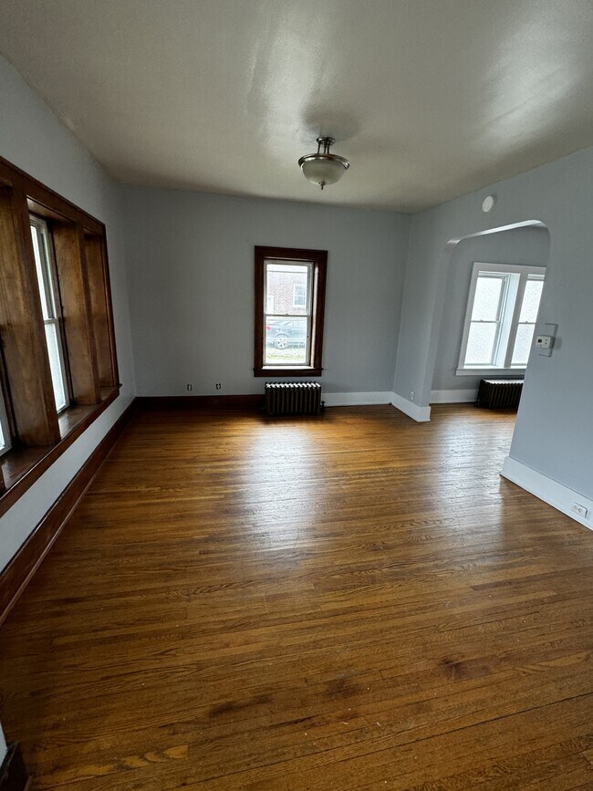Foto del edificio - 439 Eagle School Rd