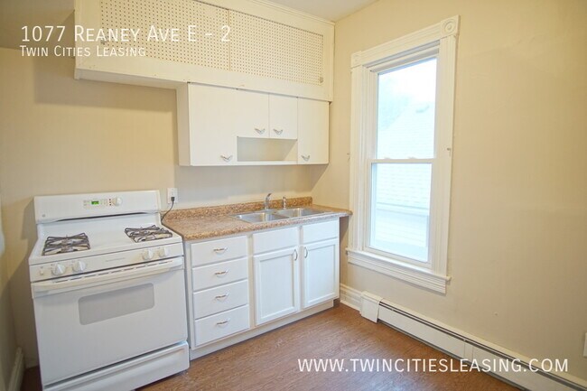 Foto del edificio - Upper Level Duplex with 4 Bedrooms!