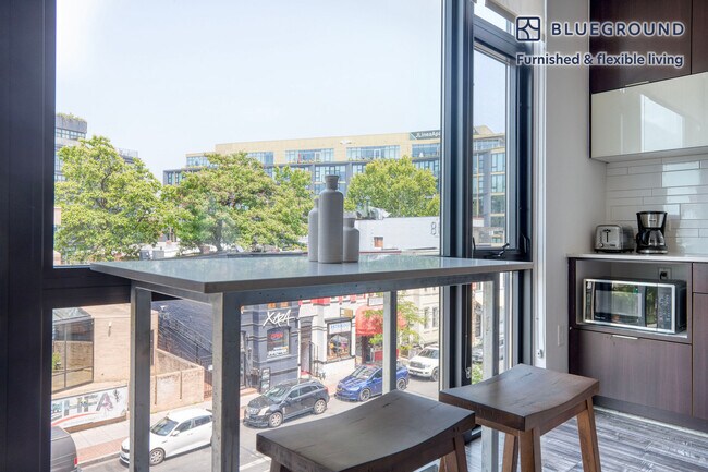 Foto del edificio - 1924 8th St NW