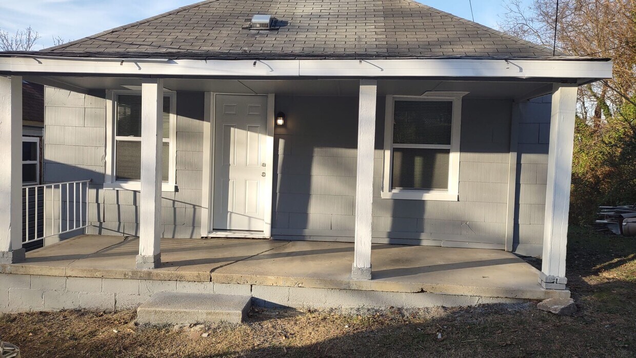 Foto principal - 726 Ben Hur Ave