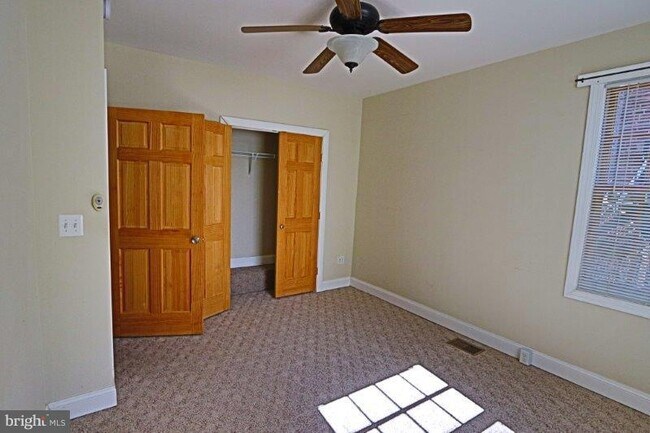 Building Photo - 3538 Greenmount Ave