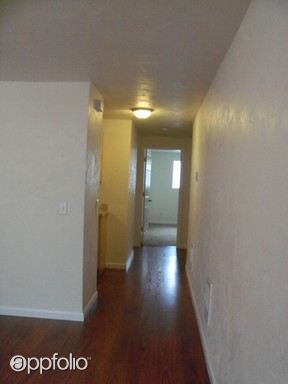 Building Photo - 457 W 8th Ave