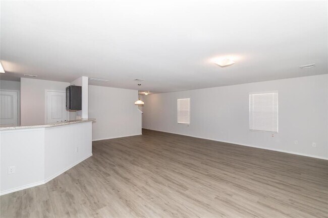 Foto del edificio - 8626 Middleton Oaks Cir