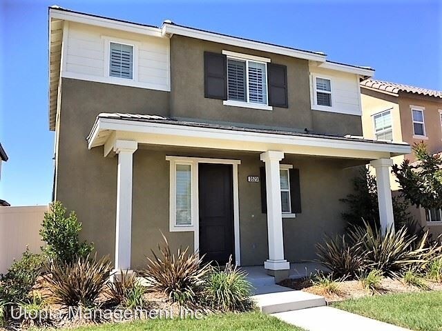Building Photo - 3 br, 2.5 bath House - 3523 N. Oxnard Blvd