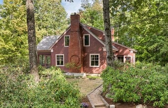 Building Photo - 44 Neighbors Row