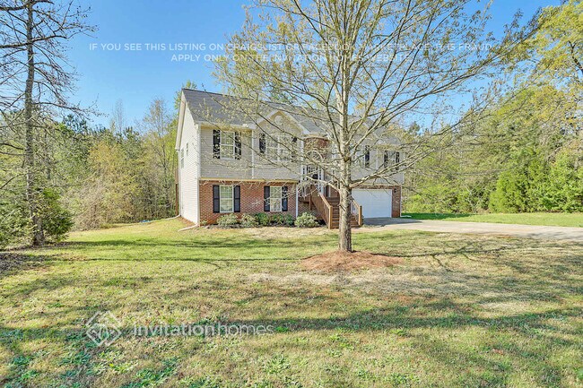 Building Photo - 105 Valley View Dr