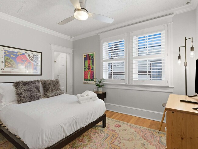 Foto del edificio - 912 N Highland St