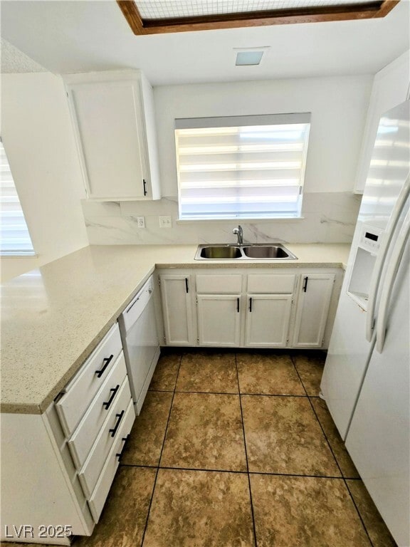 Foto del edificio - 9104 Quiet Cove Way
