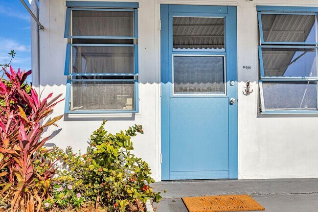Foto del edificio - 14456 Glenview Dr