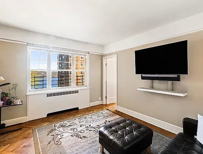 Building Photo - 140 Cabrini Blvd