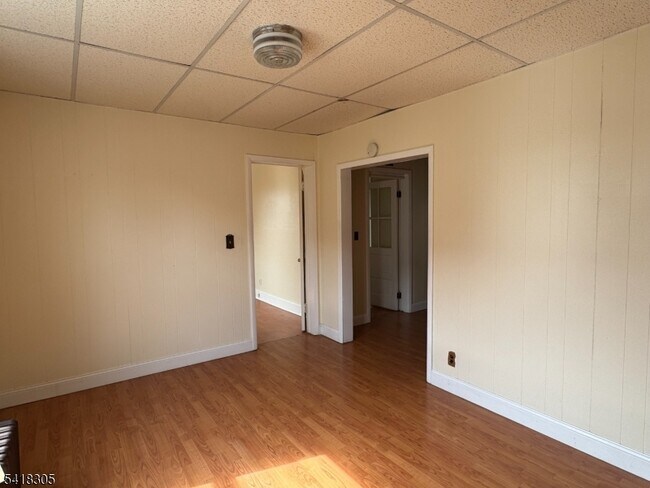 Foto del edificio - 16 Cutler St