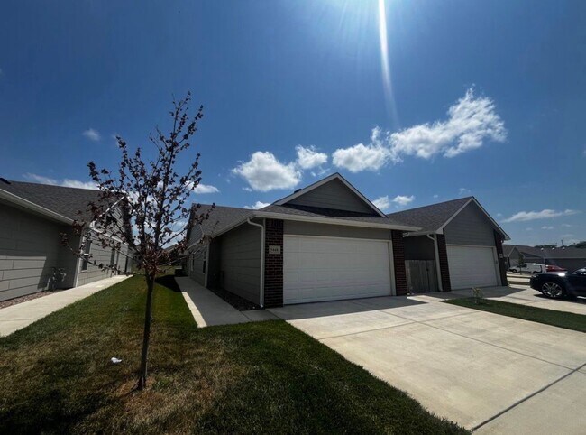 Foto del edificio - 5448 N Colburn Ct