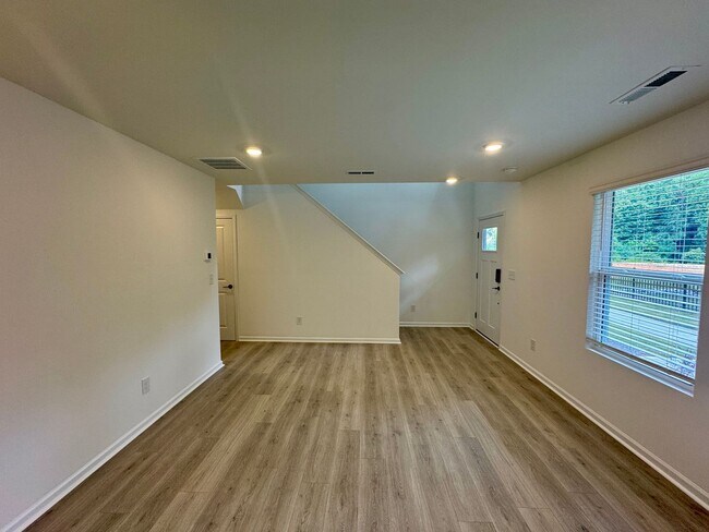 Foto del edificio - New Construction!  3BR/2.5BA Townhouse