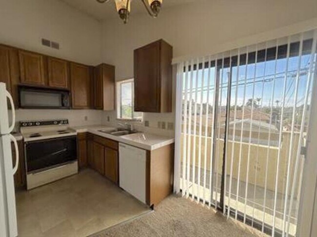 Foto del edificio - 4576 Hawley Blvd