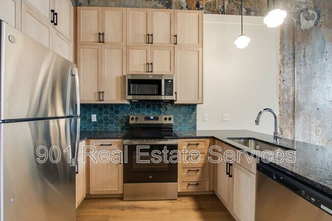 Photo - 124 Monroe Ave Apartment