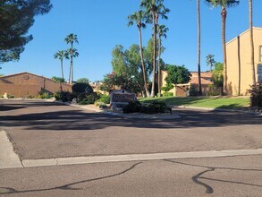 Building Photo - 16209 E Rosetta Dr